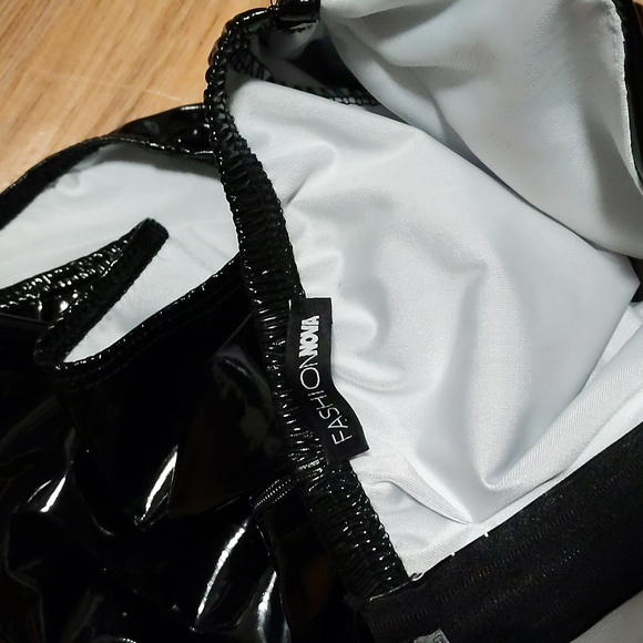 Fashion Nova Faux Patent Leather Bustier Style Bodysuit Top - Picture 9 of 9
